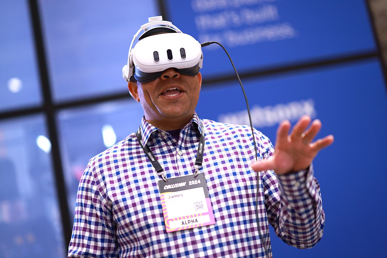 VR for Business: Essential Factors for Choosing Your Headset